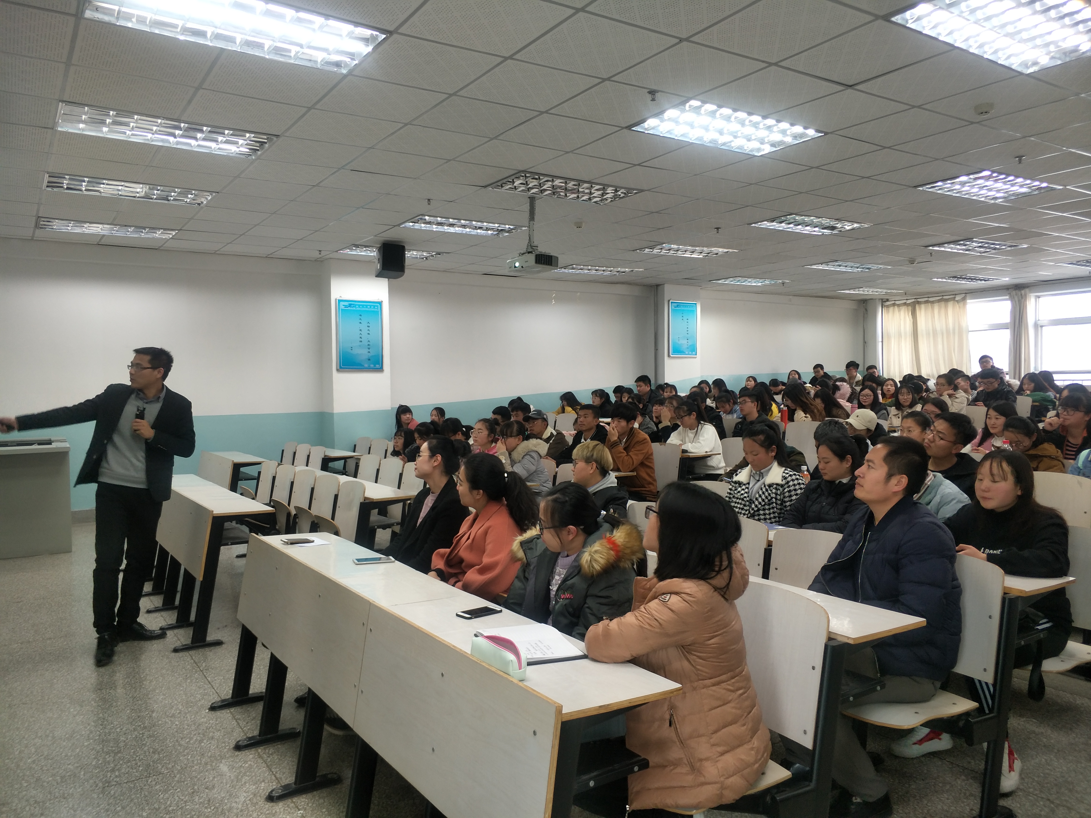 jingjiguanliyuwaiguoyuxizuzhikaizhankuajingdianzishangwujiangzuo1.jpg jingjiguanliyuwaiguoyuxizuzhikaizhankuajingdianzishangwujiangzuo1.jpg