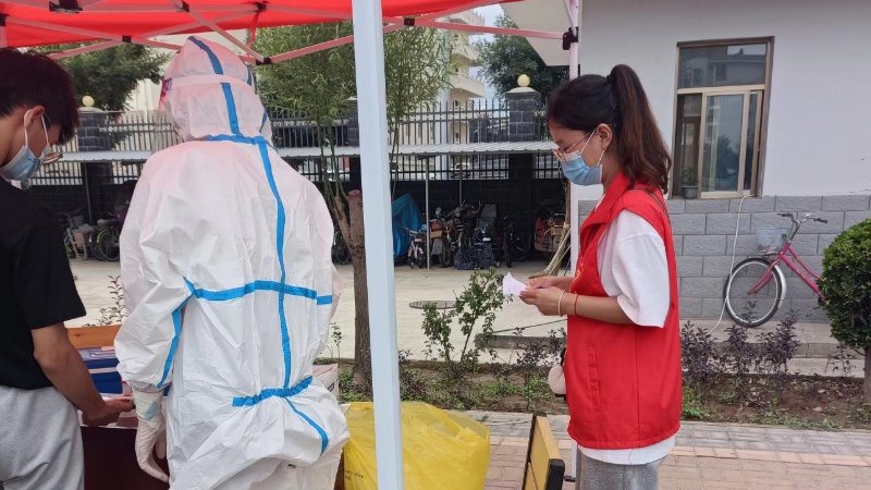 【兰科榜样】兰科学子在抗疫一线绽放青春