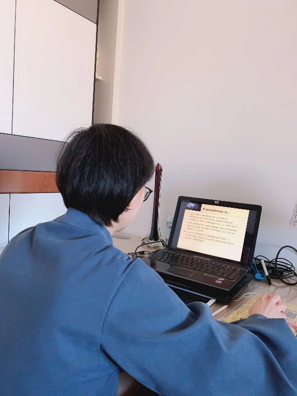 外国语学院 王欢.jpg